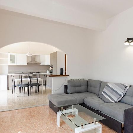 Joivy Family Flat With 3 Balconies, 10 Min To Beach Moneglia Exterior foto
